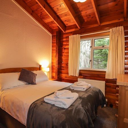Spruce Lodge Strathpeffer Luaran gambar