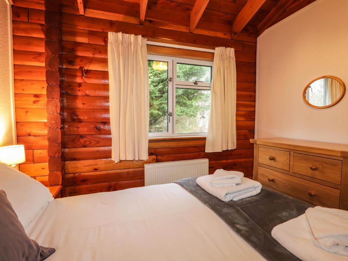 Spruce Lodge Strathpeffer Luaran gambar