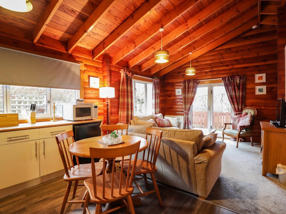 Spruce Lodge Strathpeffer Luaran gambar