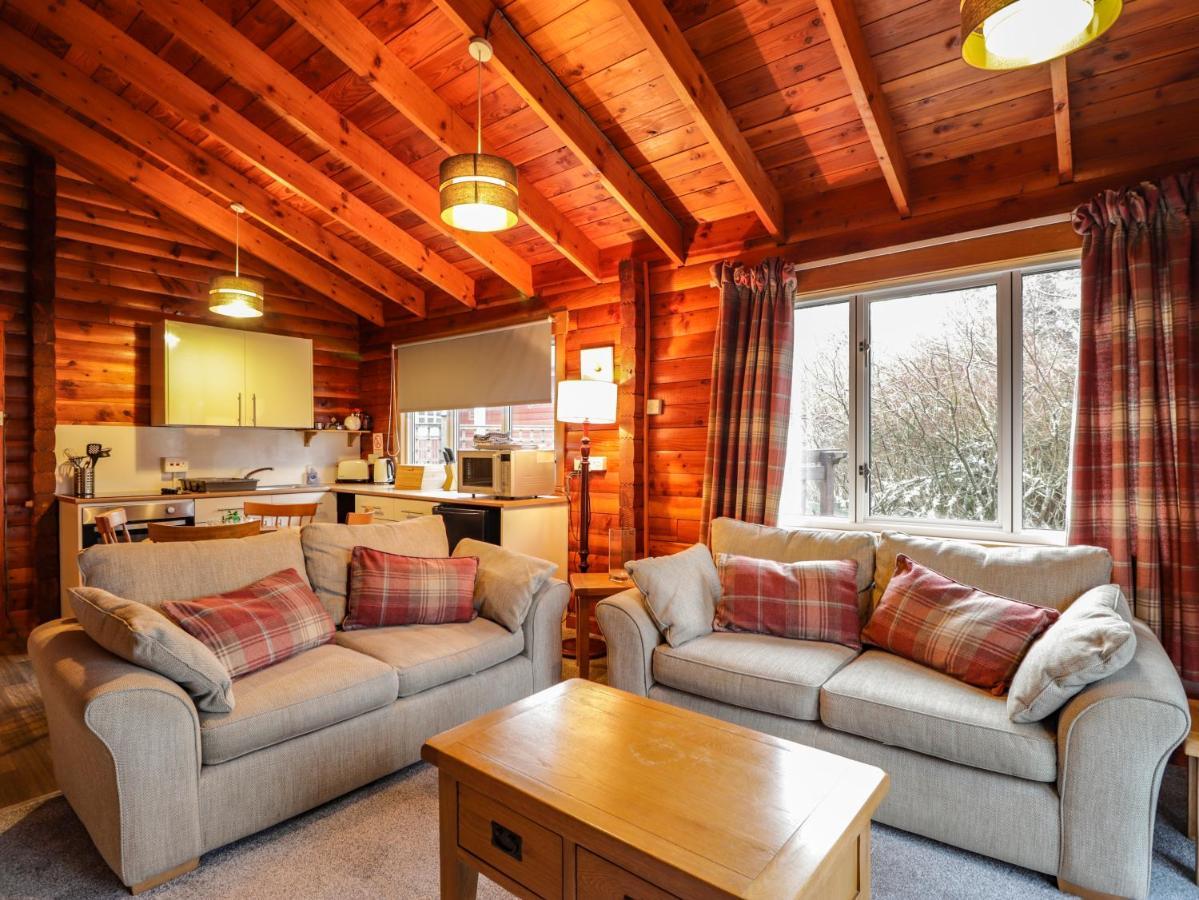 Spruce Lodge Strathpeffer Luaran gambar
